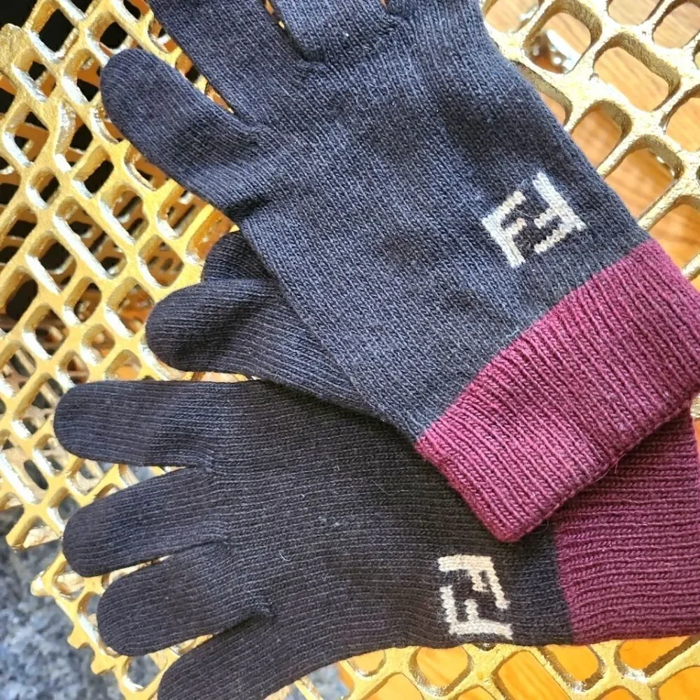 Authentic Fendi Wool/Cashmere FF Logo Women's Gloves